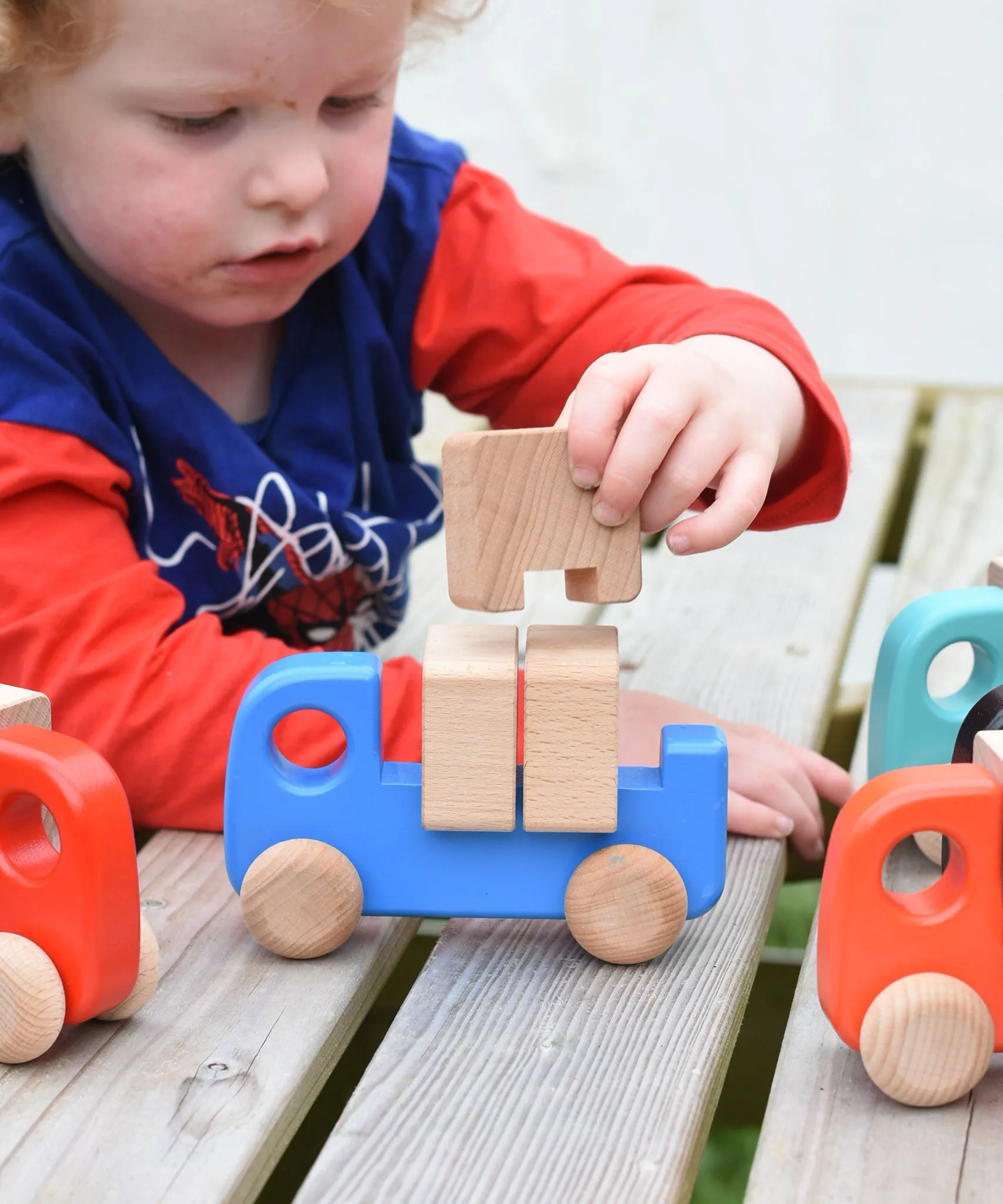 Bajo Truck With Blocks - Blue