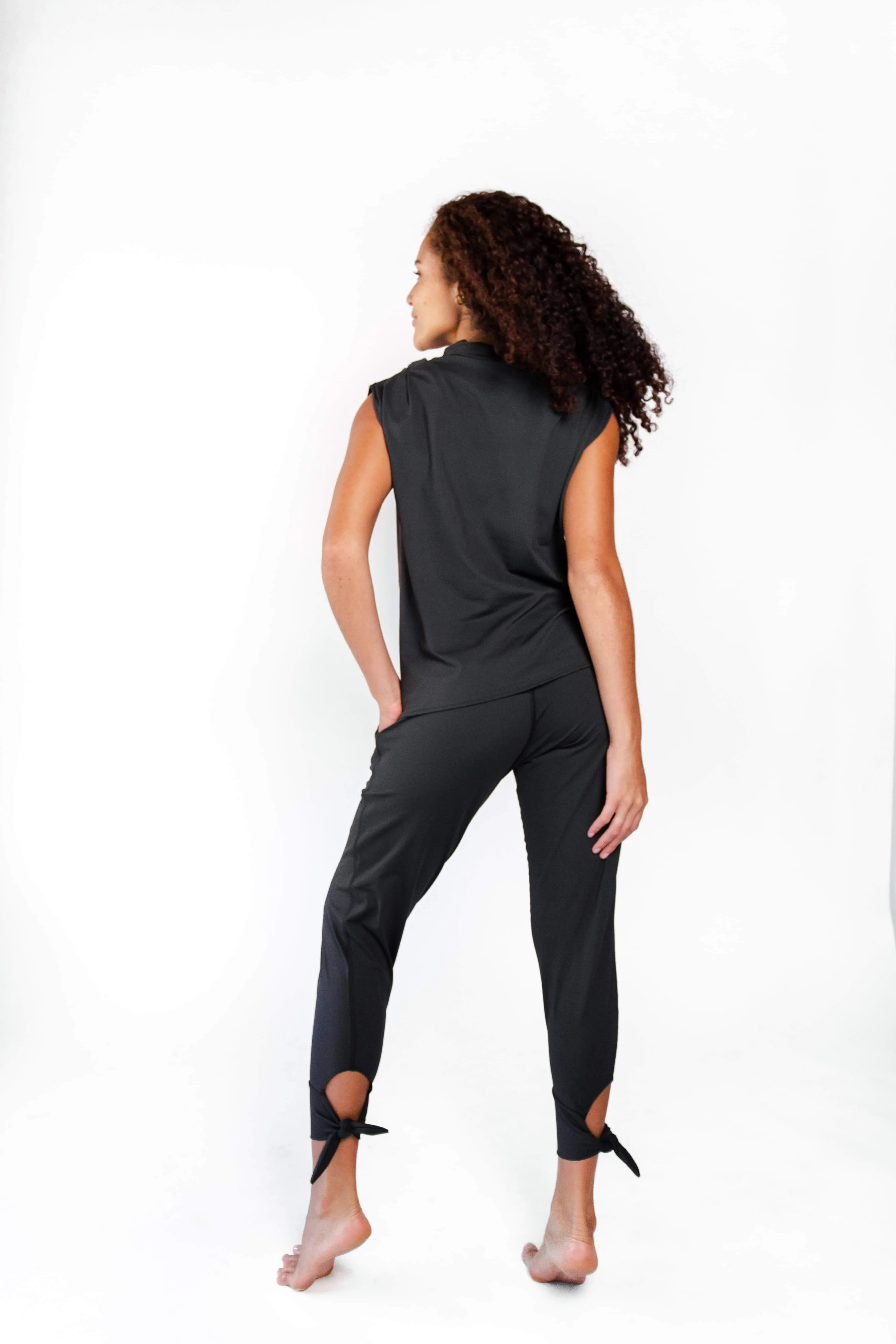 Goddess Tank - Jet Black