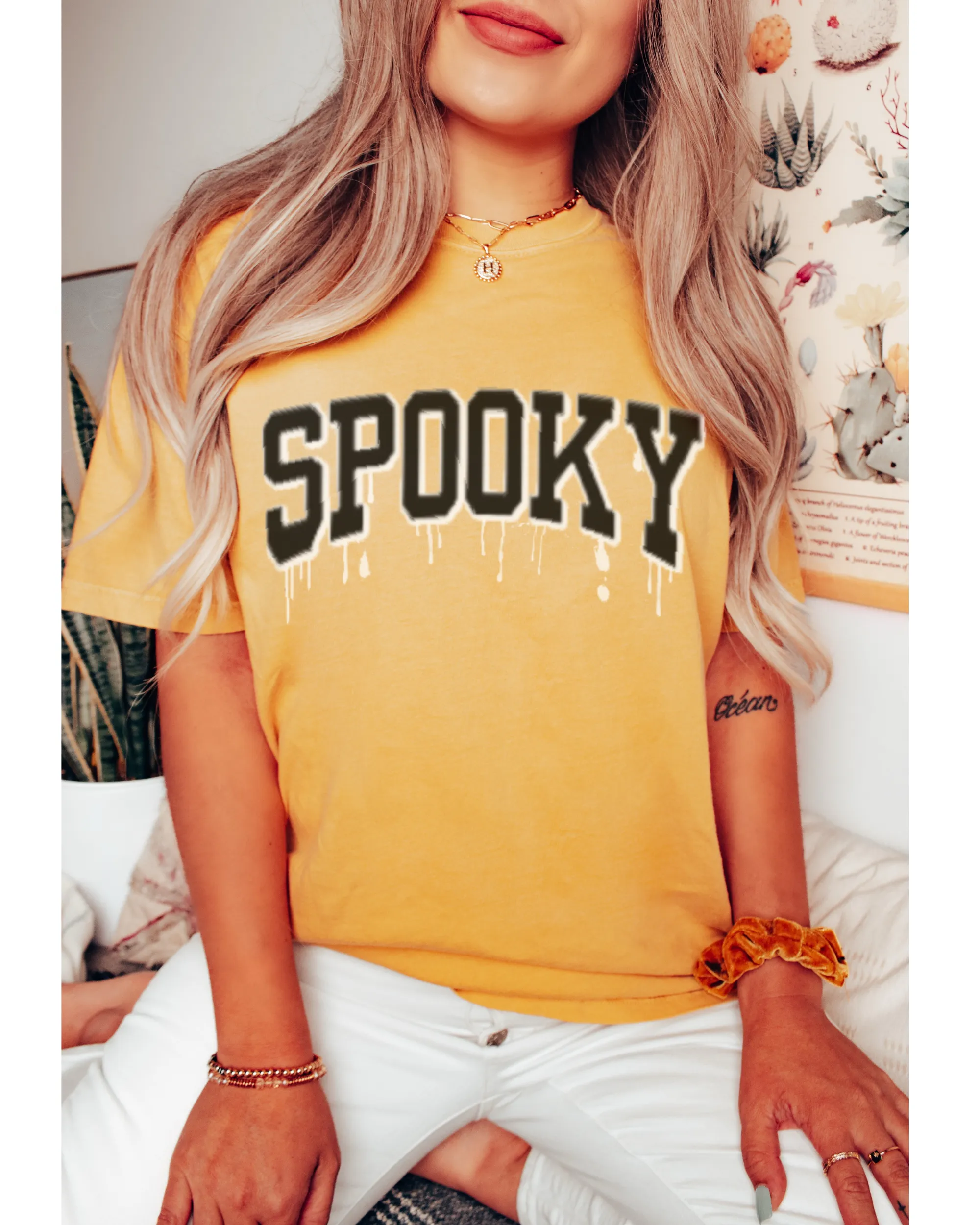 Halloween Spooky Comfort Colors® T-Shirt, Women's Cute Varsity Letters Dripping Blood  T-Shirt