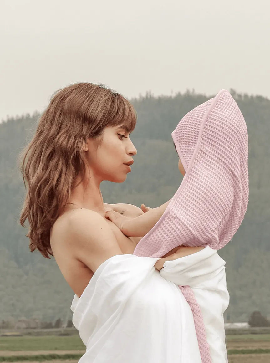 Hooded Waffle Towel - Rose