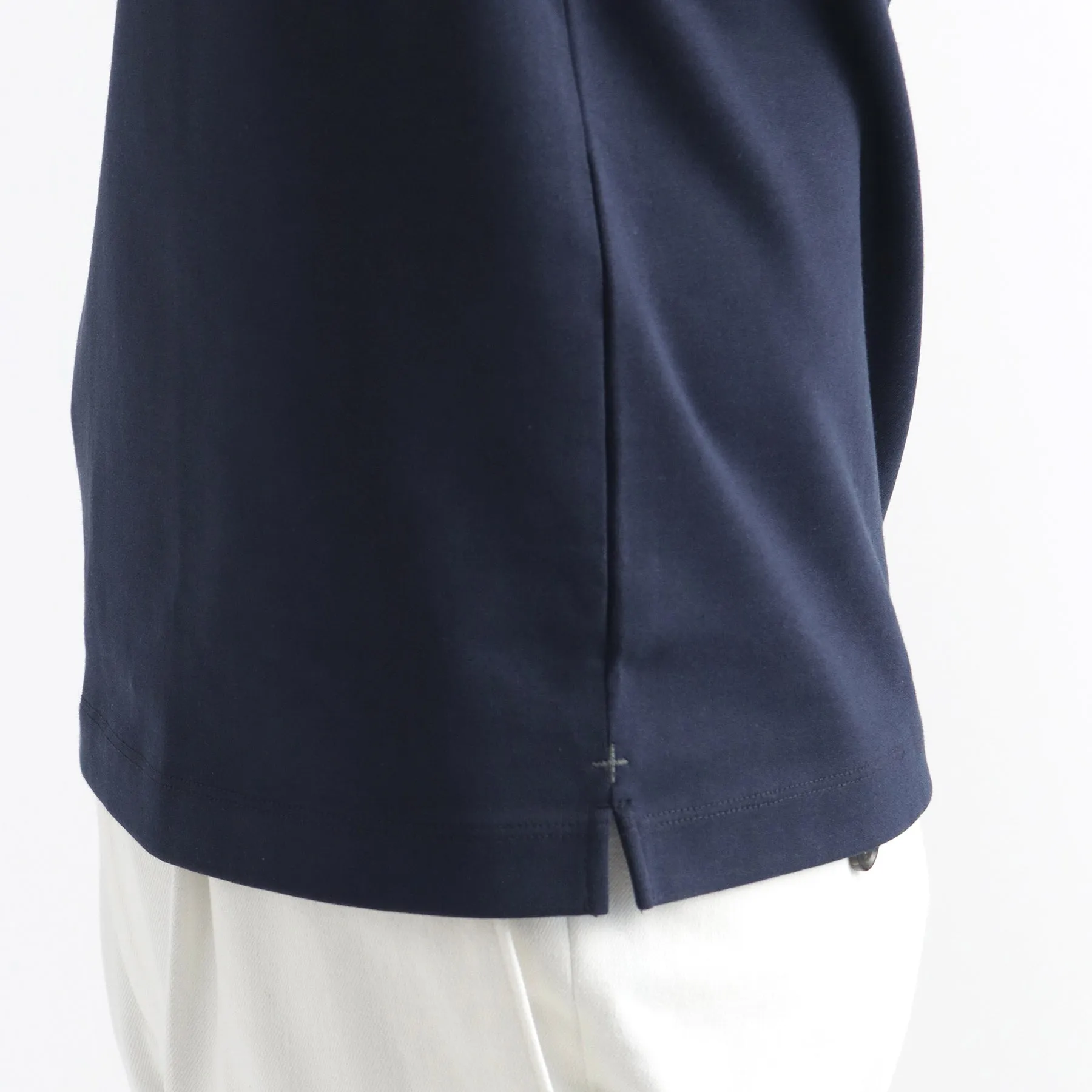 Hybrid Cotton Tailored Henley Neck T-shirt Color: Navy